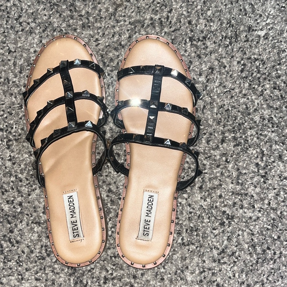 Steve Madden black sandals Women’s size 8.5